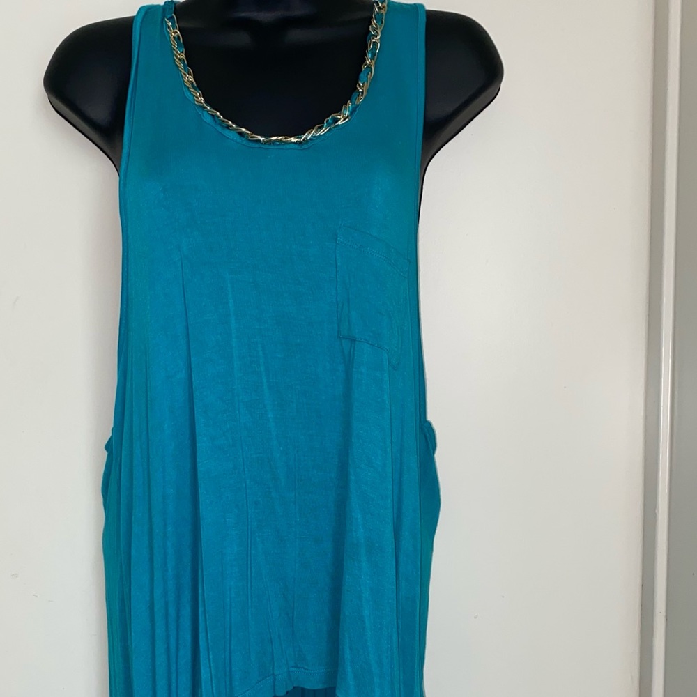 👚✨ LOVE NATION TOP✨ - Picture 2 of 5